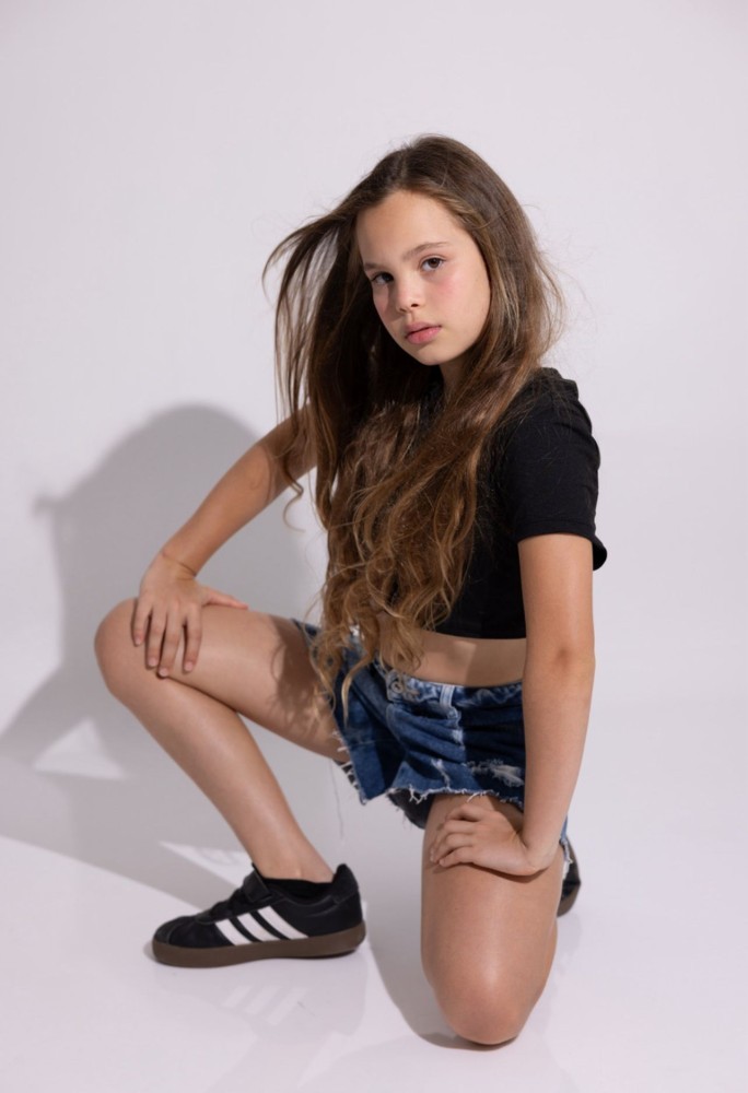 YULI SHEFLER