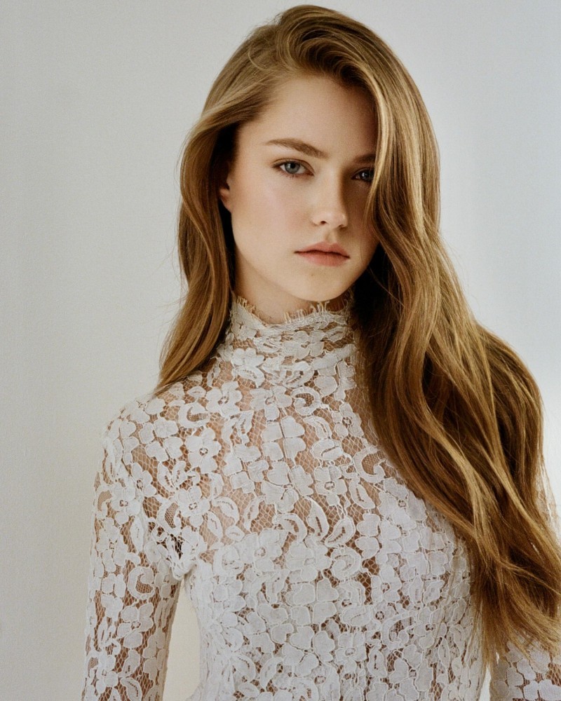 ELIZABETH MERKULOVA